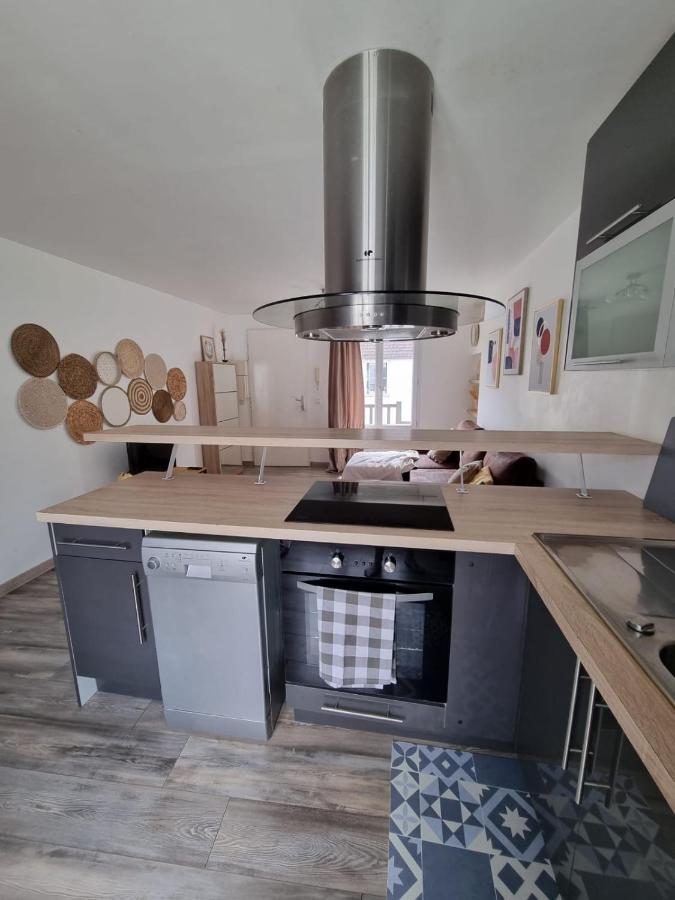Duplex 40M2 Cocooning Coeur De Ville Avec Parking Neauphle-le-Château Exteriér fotografie